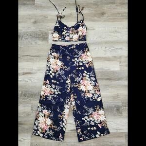 Shein 2 Piece Set Large Blue Floral Pants And Crop Top